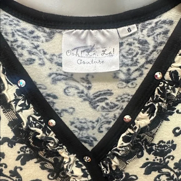 Ooh! La, La! Couture Black and Cream Lace Dress Size 6